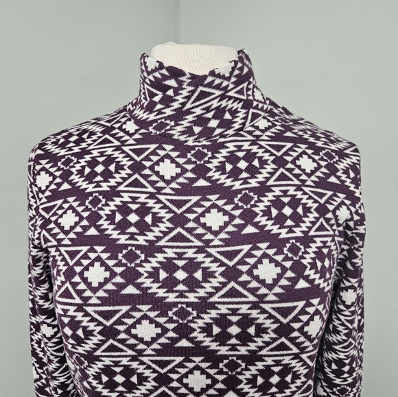 Duluth Trading Company Womens Coolmax Sno Sweat Festive Mockneck Sweater Geometr - Picture 6 of 8